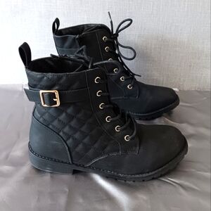 Place Black Boots Size 6 Y2K Grunge Hipster Motorcycle Biker Combat Gold Zip Lac